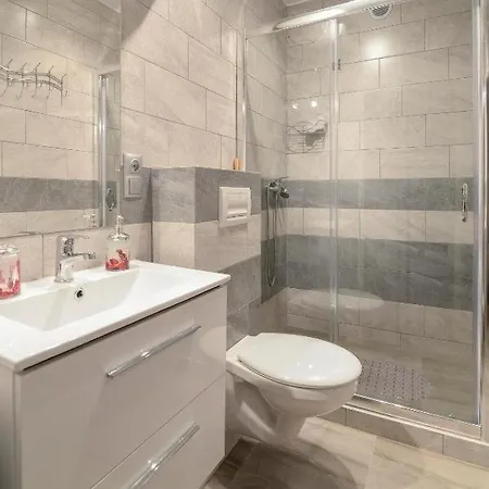 Rybacka 84/7 Apartment *