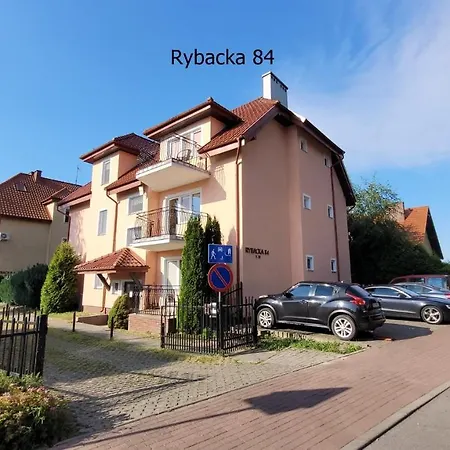 Apartment Rybacka 84/7 *